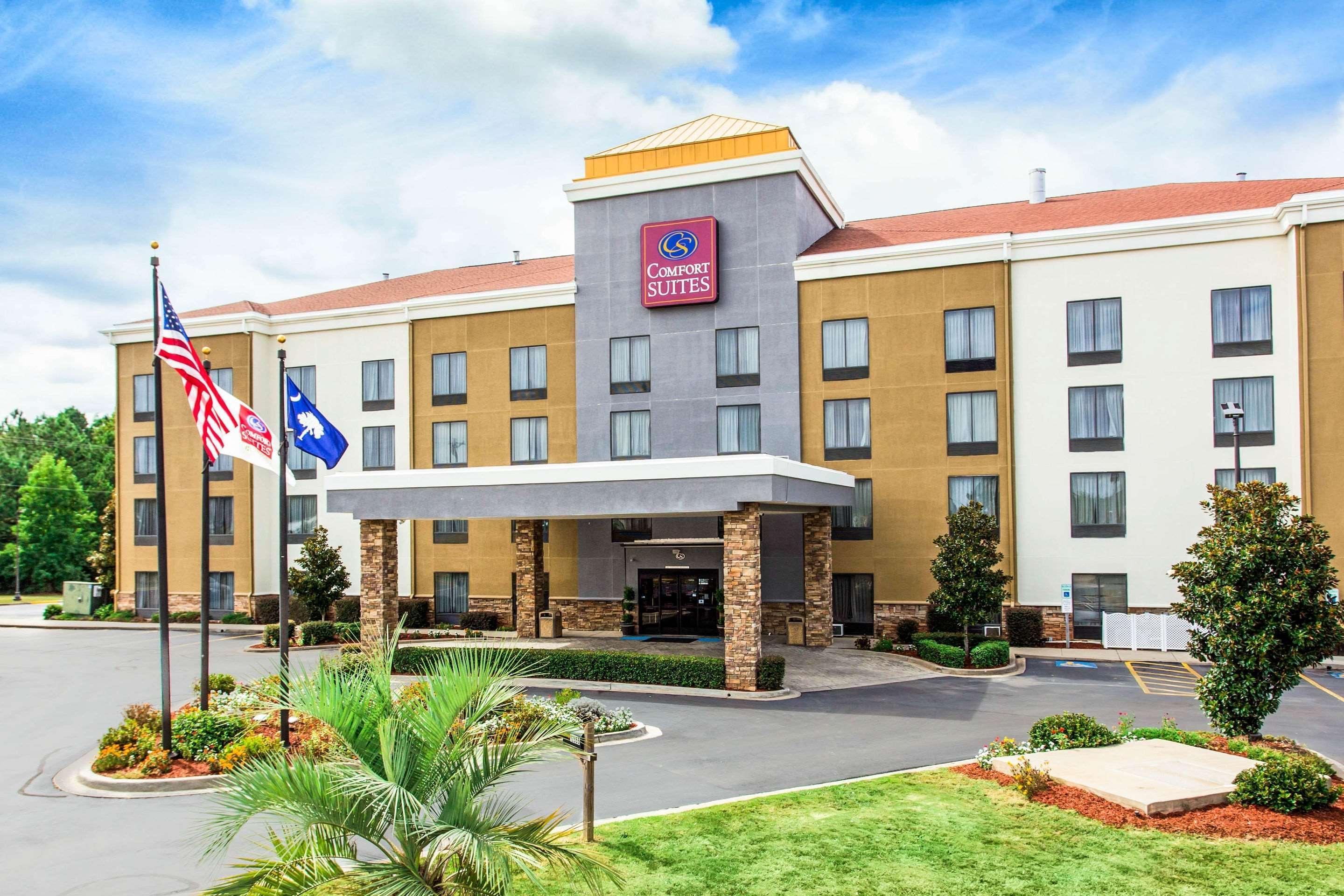 Comfort Suites Clinton Near Presbyterian College Екстер'єр фото